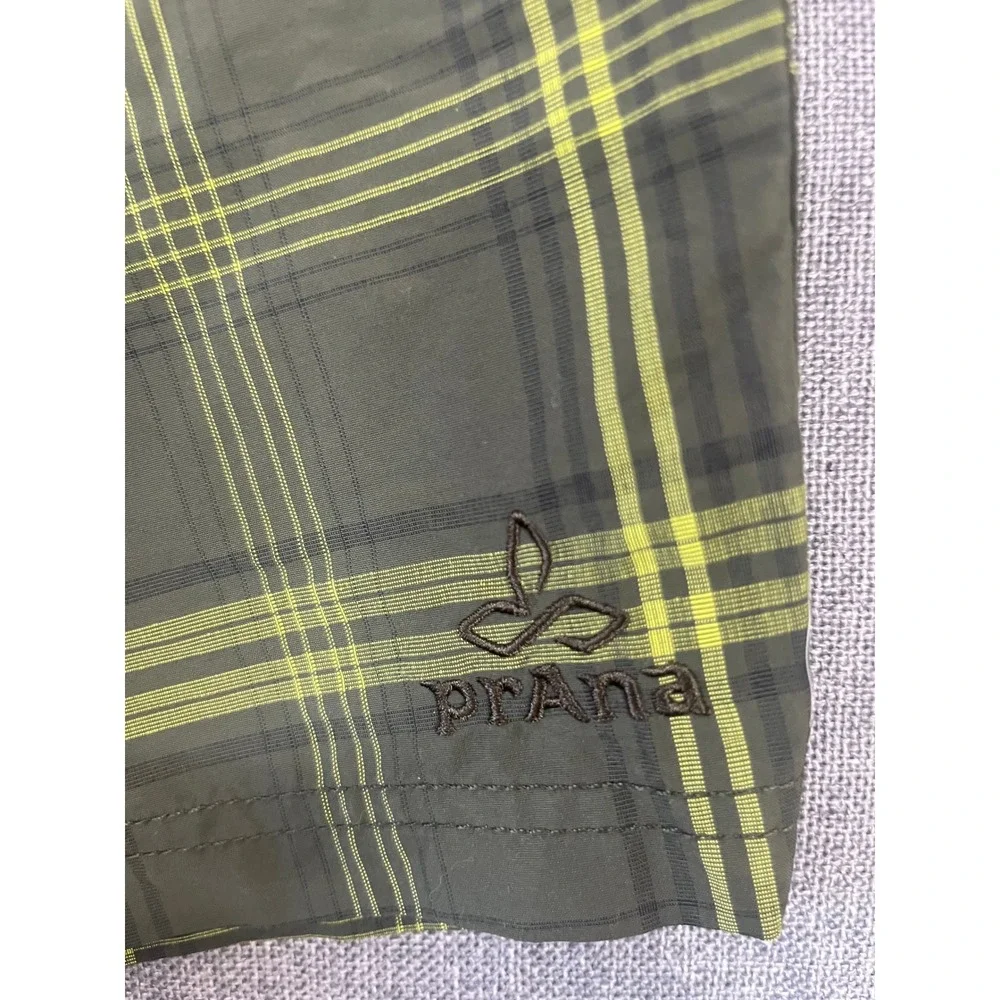 Prana Mens Board Shorts 36 Green Yellow Plaid Swim Trunks UPF 50+ RN 124977